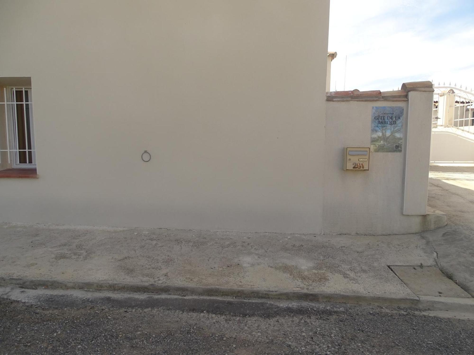 Studio 2 Personnes A Moussan Luaran gambar